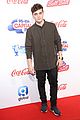 shawn mendes flies to london for jingle bell ball right after snl 13