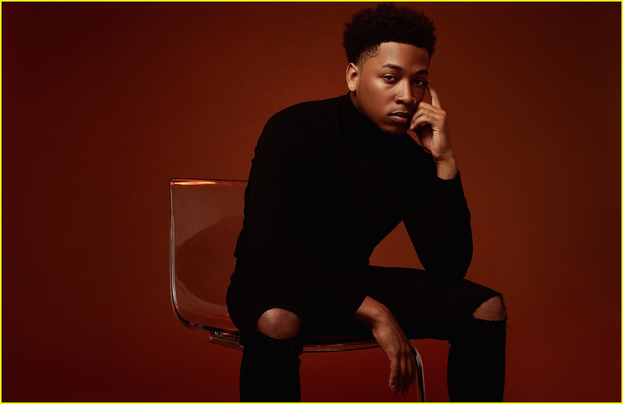 Full Sized Photo of jacob latimore 10 fun facts 01 | Actor/Singer Jacob