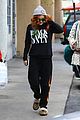 bella thorne spends christmas eve with her sister 10