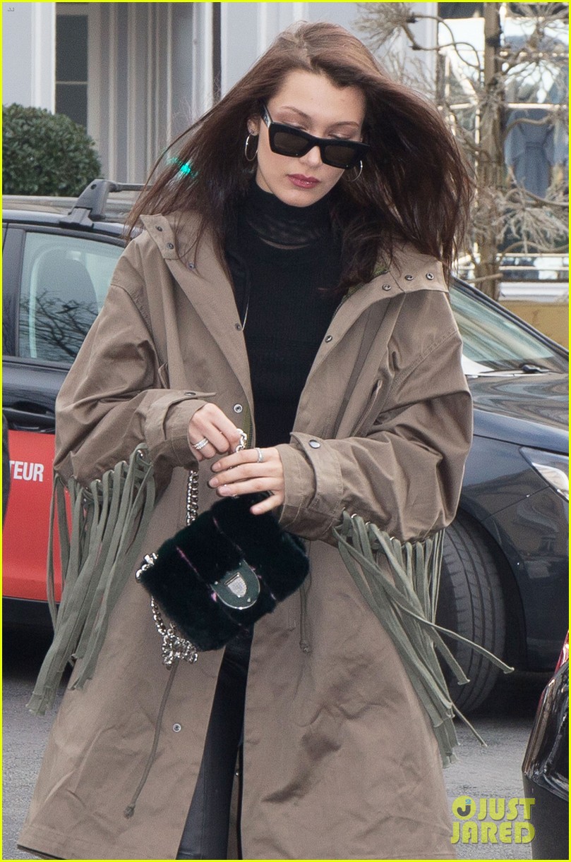 Bella Hadid & Kendall Jenner Strut Their Stuff During 'Alexandre