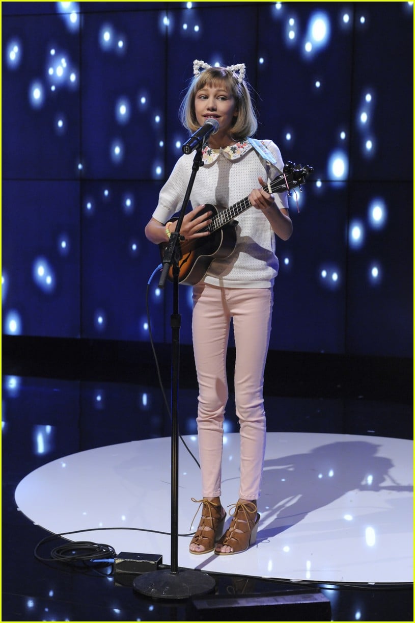 Grace VanderWaal Thanks Fans For All The Birthday Wishes | Photo