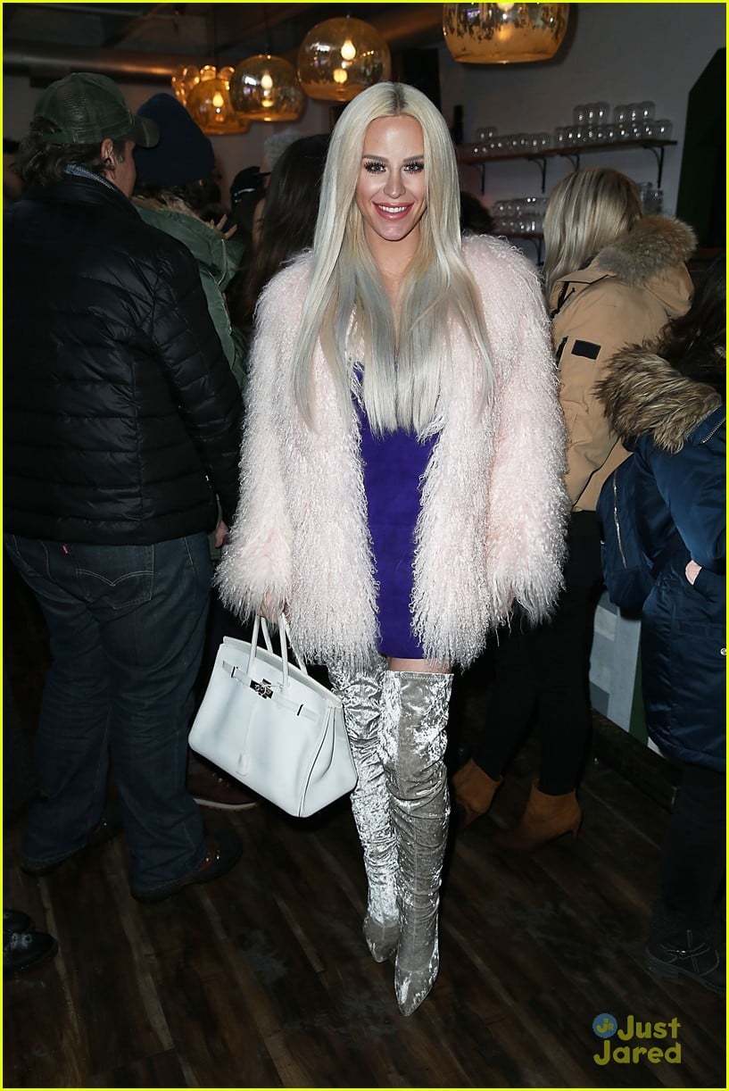 Tyler Oakley Joins Gigi Gorgeous & More at Sundance Film Festival For  Social Change Panel: Photo 1064935 | 2017 Sundance Film Festival, Eva  Gutowski, Gigi Gorgeous, Harley Quinn Smith, Meredith Foster, Tyler