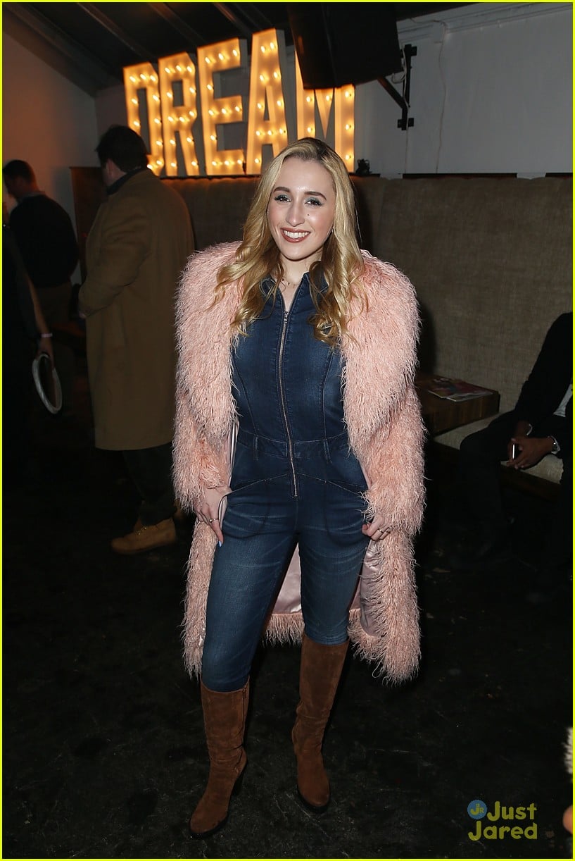 Tyler Oakley Joins Gigi Gorgeous & More at Sundance Film Festival For  Social Change Panel: Photo 1064943 | 2017 Sundance Film Festival, Eva  Gutowski, Gigi Gorgeous, Harley Quinn Smith, Meredith Foster, Tyler