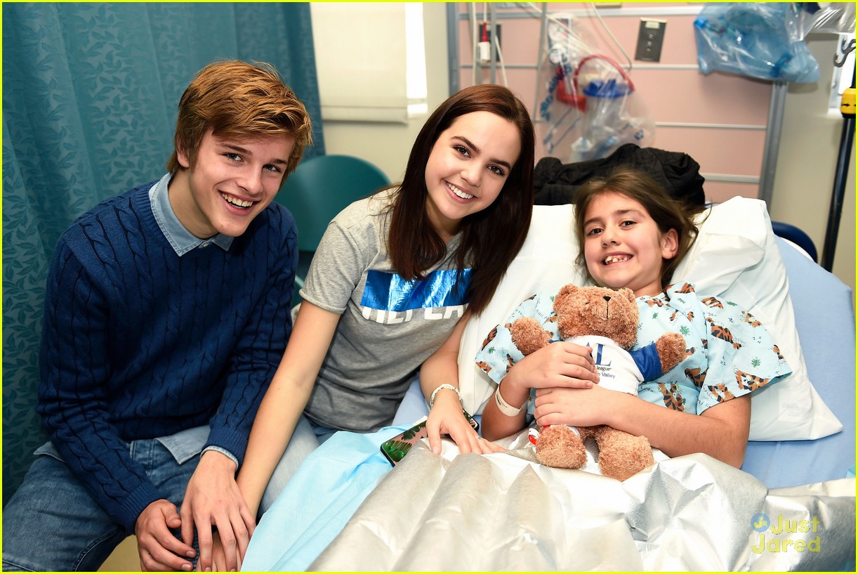 Bailee Madison Boyfriend Alex Lange Spent Valentine S Day In The Hospital Photo 1069703 Alex Lange Bailee Madison Valentine S Day Pictures Just Jared Jr Bailee Madison Boyfriend Alex Lange Spent Valentine S Day In The Hospital Photo 1069703 Alex Lange Bailee Madison Valentine S Day Pictures Just Jared Jr
