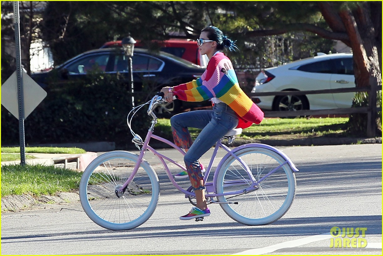 Full Sized Photo of bella thorne color bike ride rainbow 02 | Bella