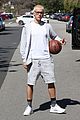 justin bieber joins pick up basketball game on venice beach 24