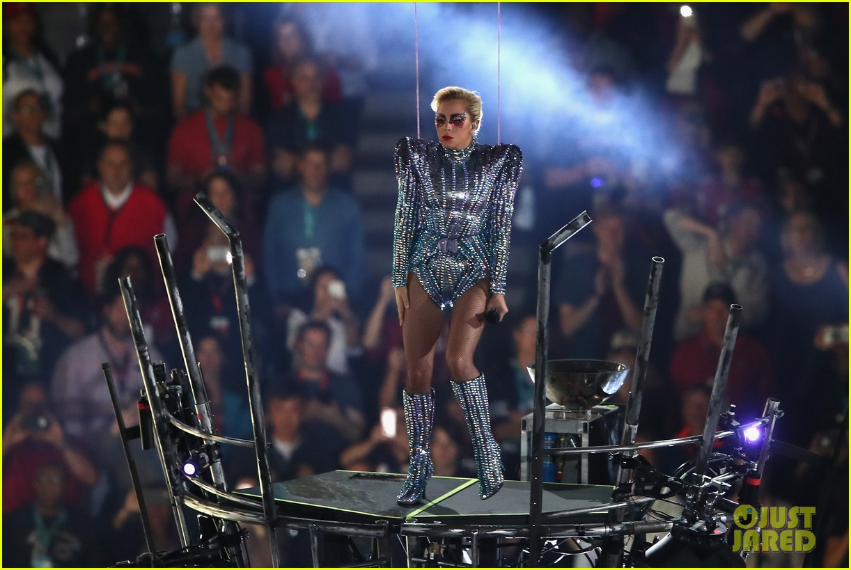 Lady Gagas Halftime Show From Super Bowl 2017 Was So Epic Photo 1067276 Photo Gallery 