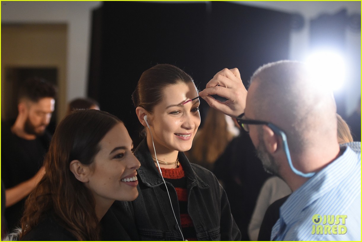 Full Sized Photo of kendall jenner bella hadid michael kors nyfw 11