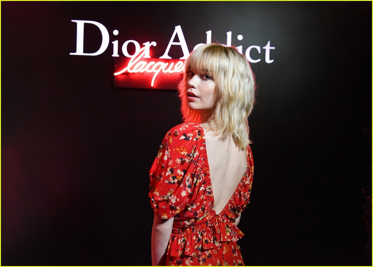 Full Sized Photo of sofia carson amanda steele more dior addict launch