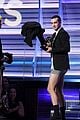twenty one pilots remove pants to accept at grammys 2017 01
