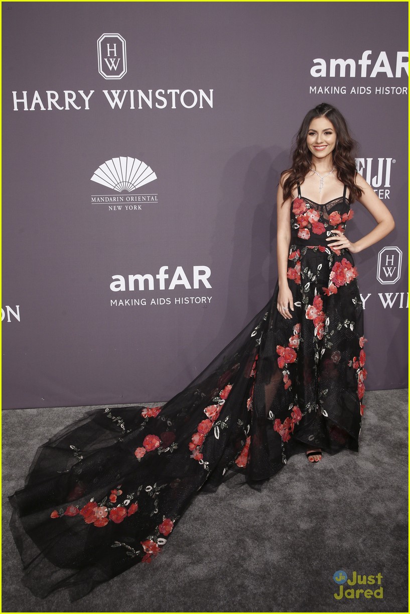 Full Sized Photo of victoria justice madison beer amfar gala nyc 07