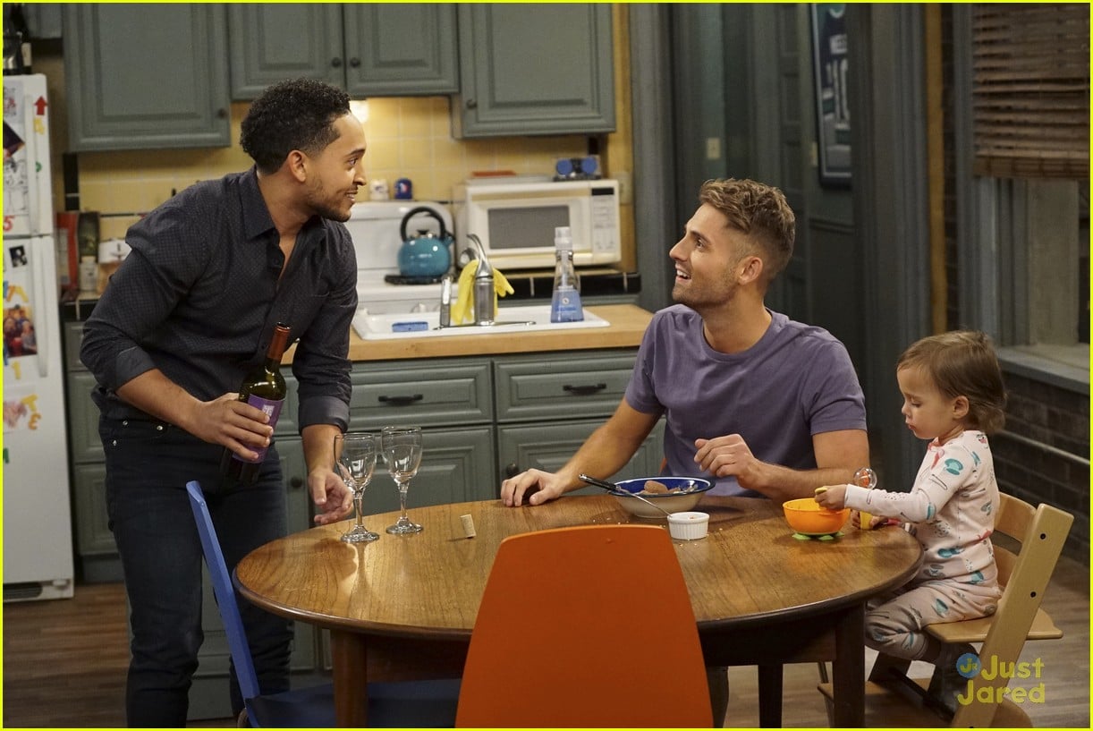 Tucker Is Fed Up With Ben on 'Baby Daddy' Tonight | Photo 1076412 ...