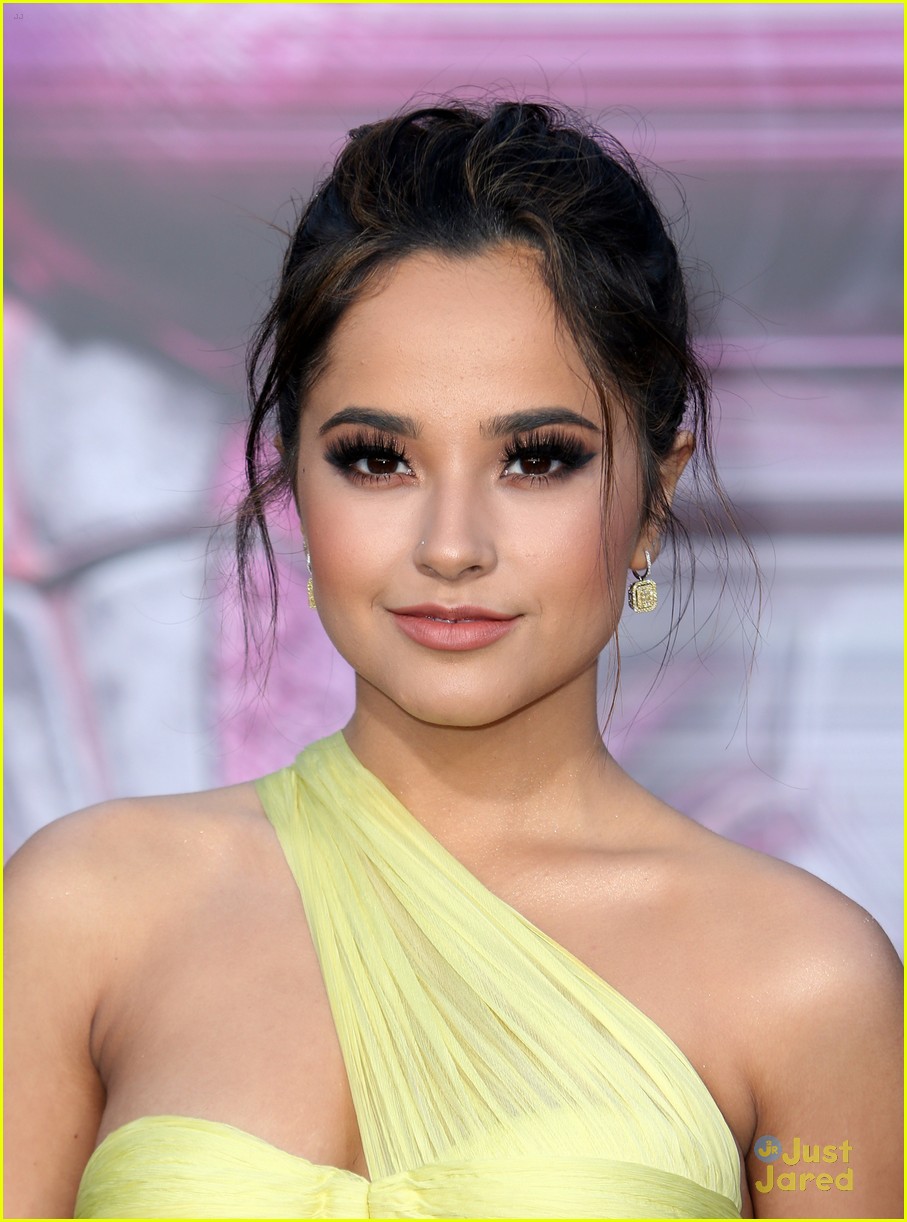 Becky G Says Playing 'Power Rangers' Trini Hold A 'Lot of Weight ...