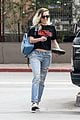 miley cyrus grabs lunch with mom tish and sis brandy after wedding rumors 01
