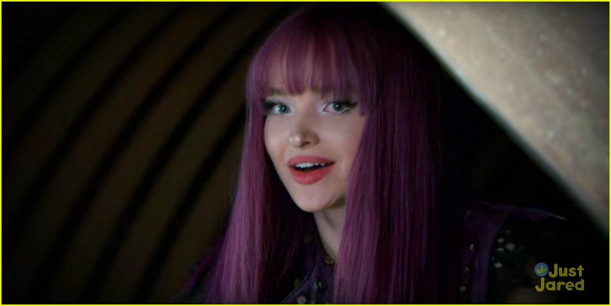 Dove Cameron Sings New Song For 'Descendants 2' Teaser - Listen & Watch ...