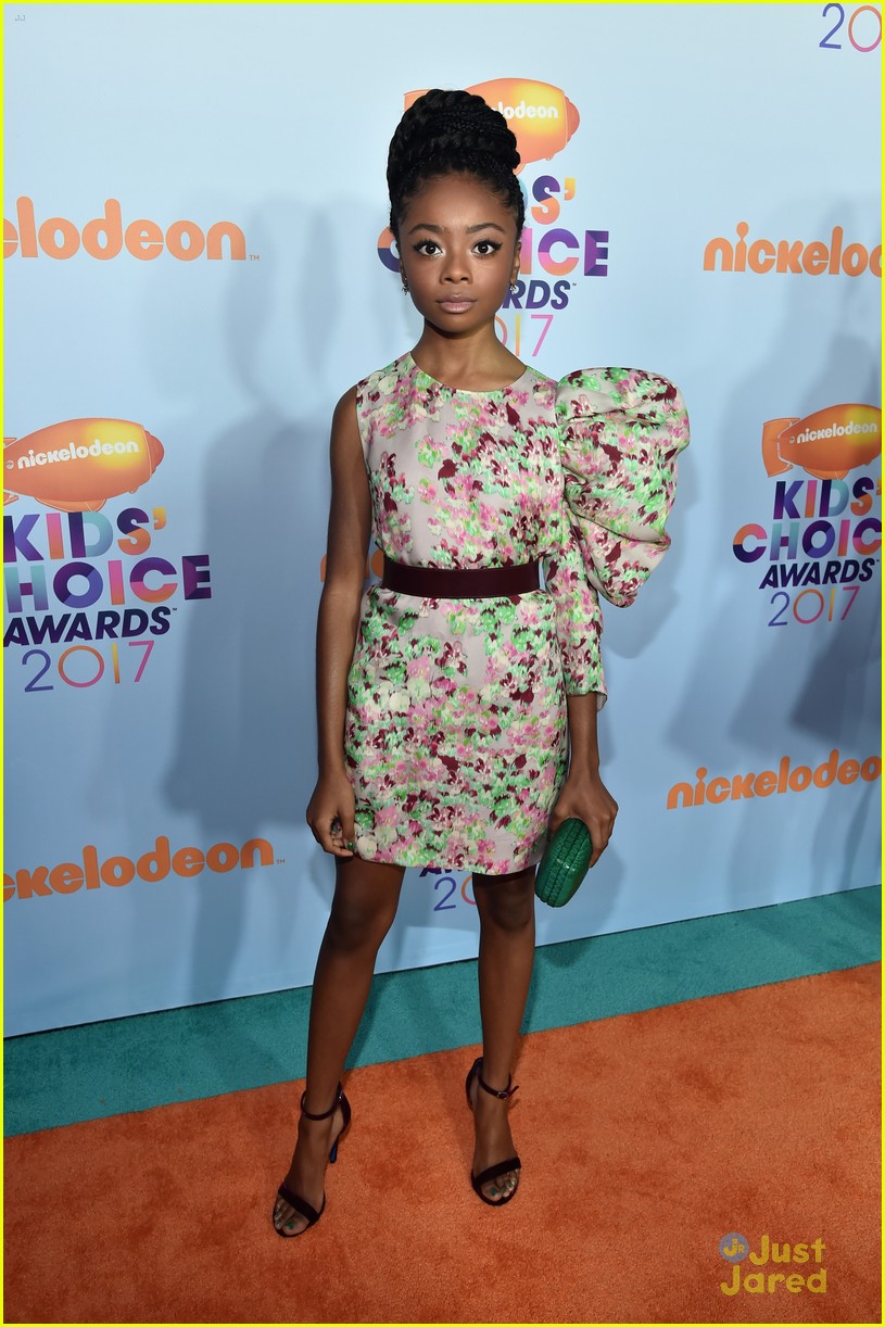 Full Sized Photo of peyton list skai jackson jessie reunion kcas andi ...