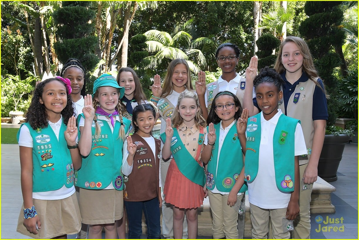 'Gifted' Star Mckenna Grace Becomes a Girl Scout! | Photo 1077939 ...