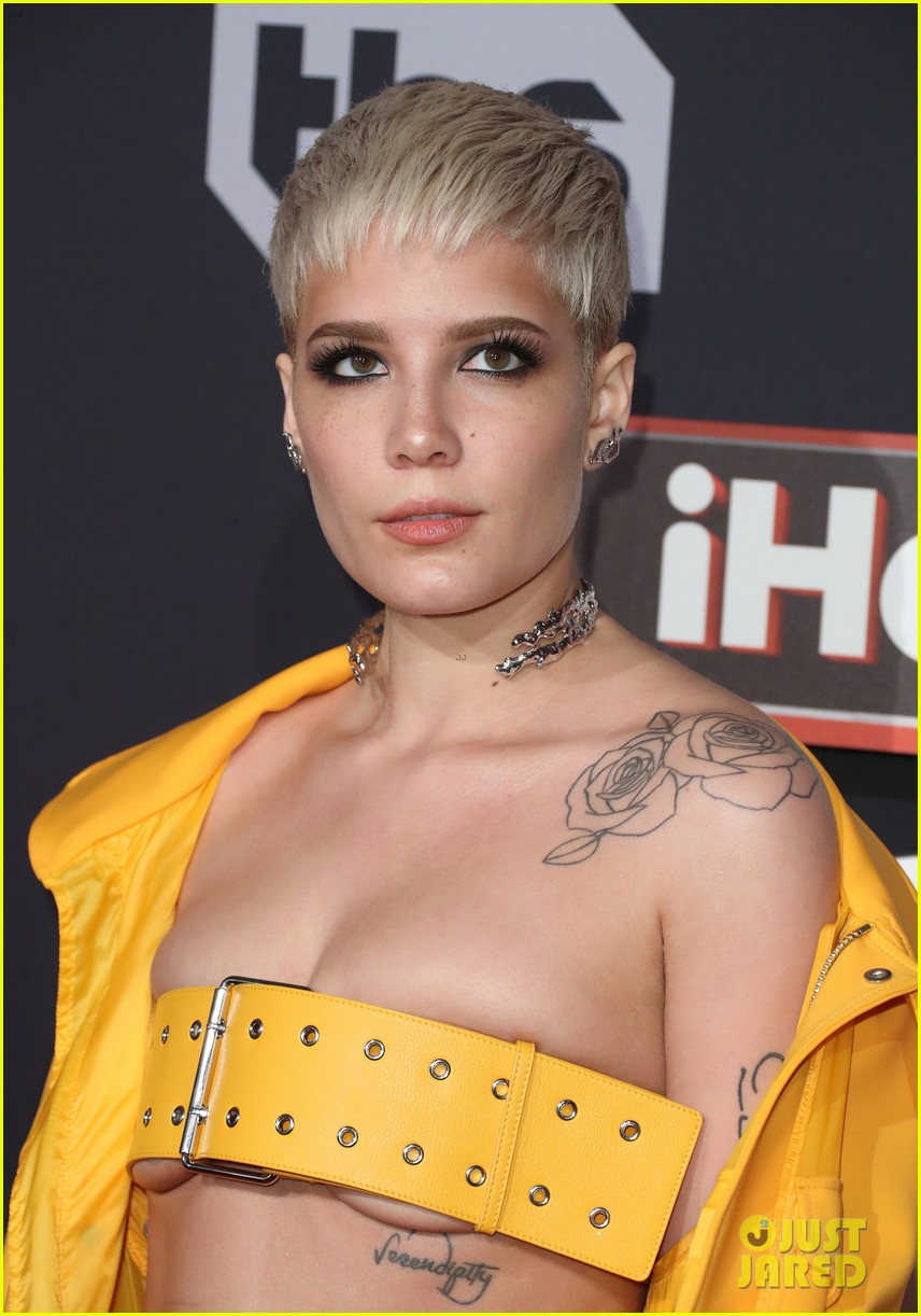 Halsey Fans Rejoice! New Album Title & Release Date Is Here Photo