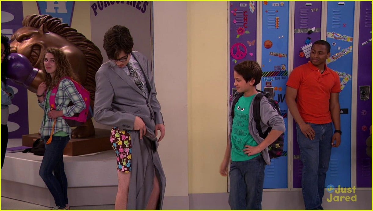 Exclusive: 'liv & Maddie's Joey Bragg Reveals Where Joey Rooney's Cat 