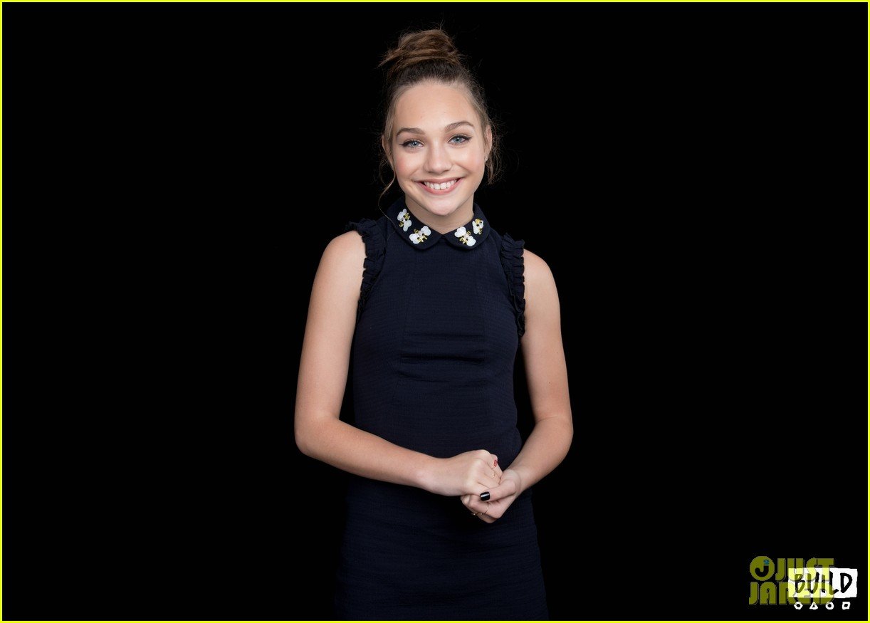 Full Sized Photo Of Maddie Ziegler New Book Sias Muse 09 Dance Moms Maddie Ziegler Explains