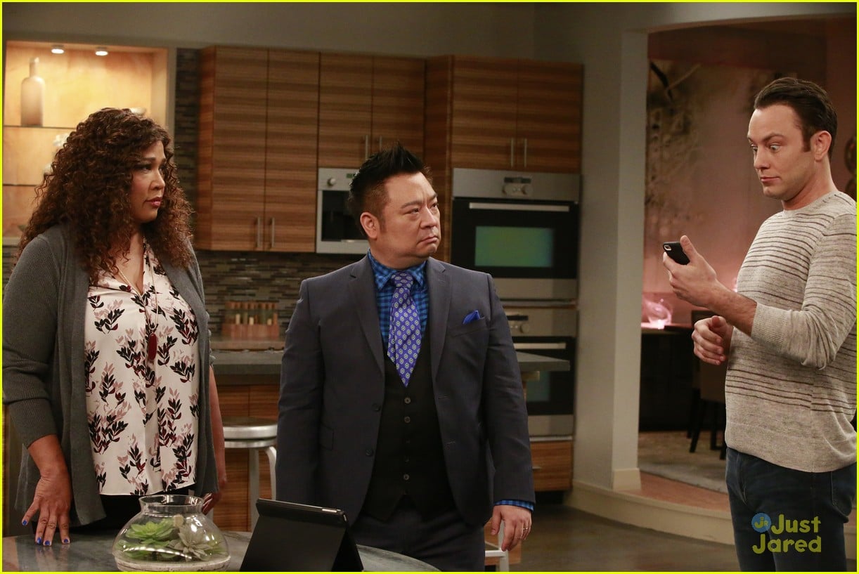 Can Gabi & Josh Actually Make Their Relationship Work on 'Young