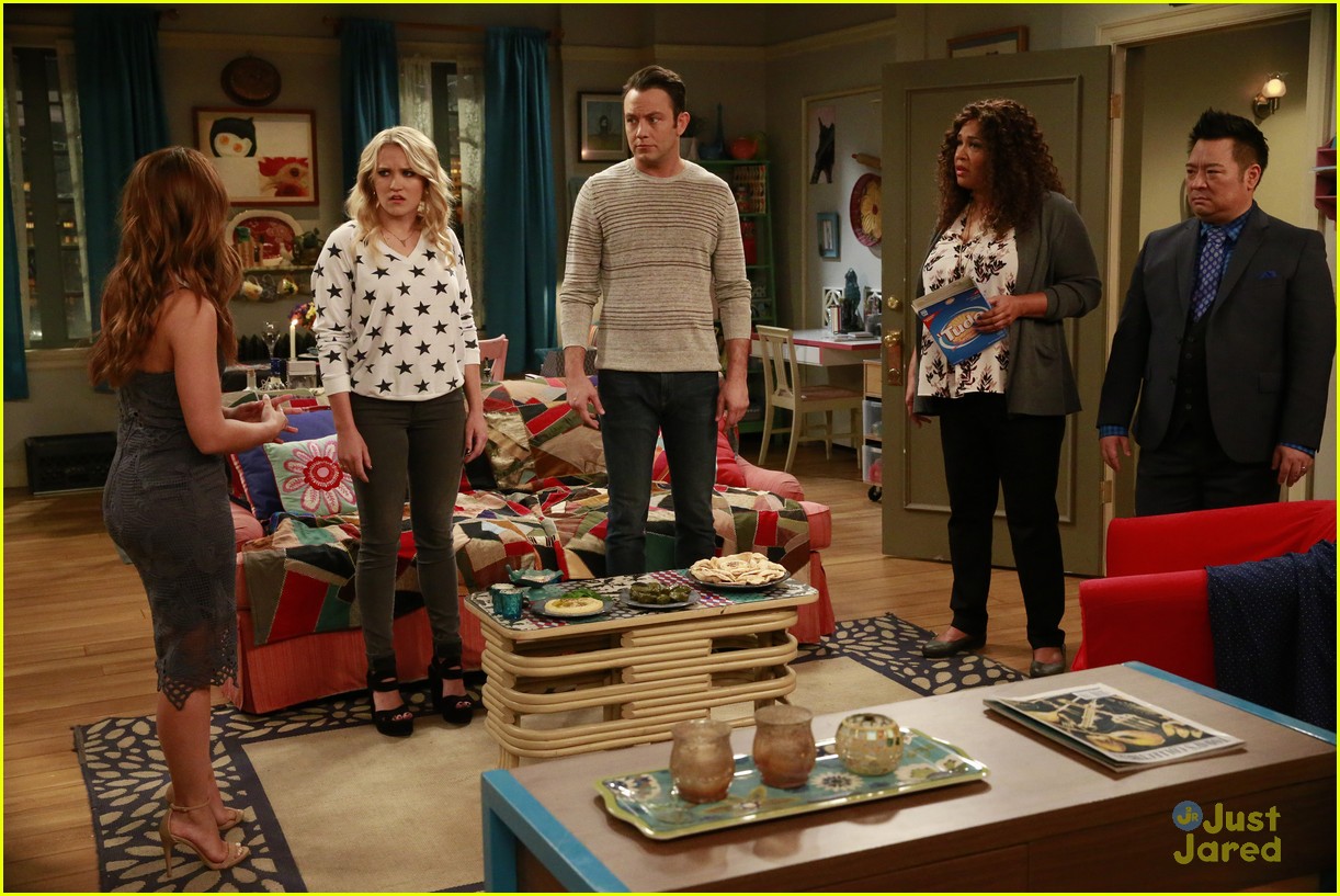 Can Gabi & Josh Actually Make Their Relationship Work on 'Young