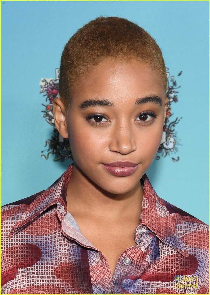 Amandla Stenberg Doesn't Necessarily Always Subscribe to Female(01)