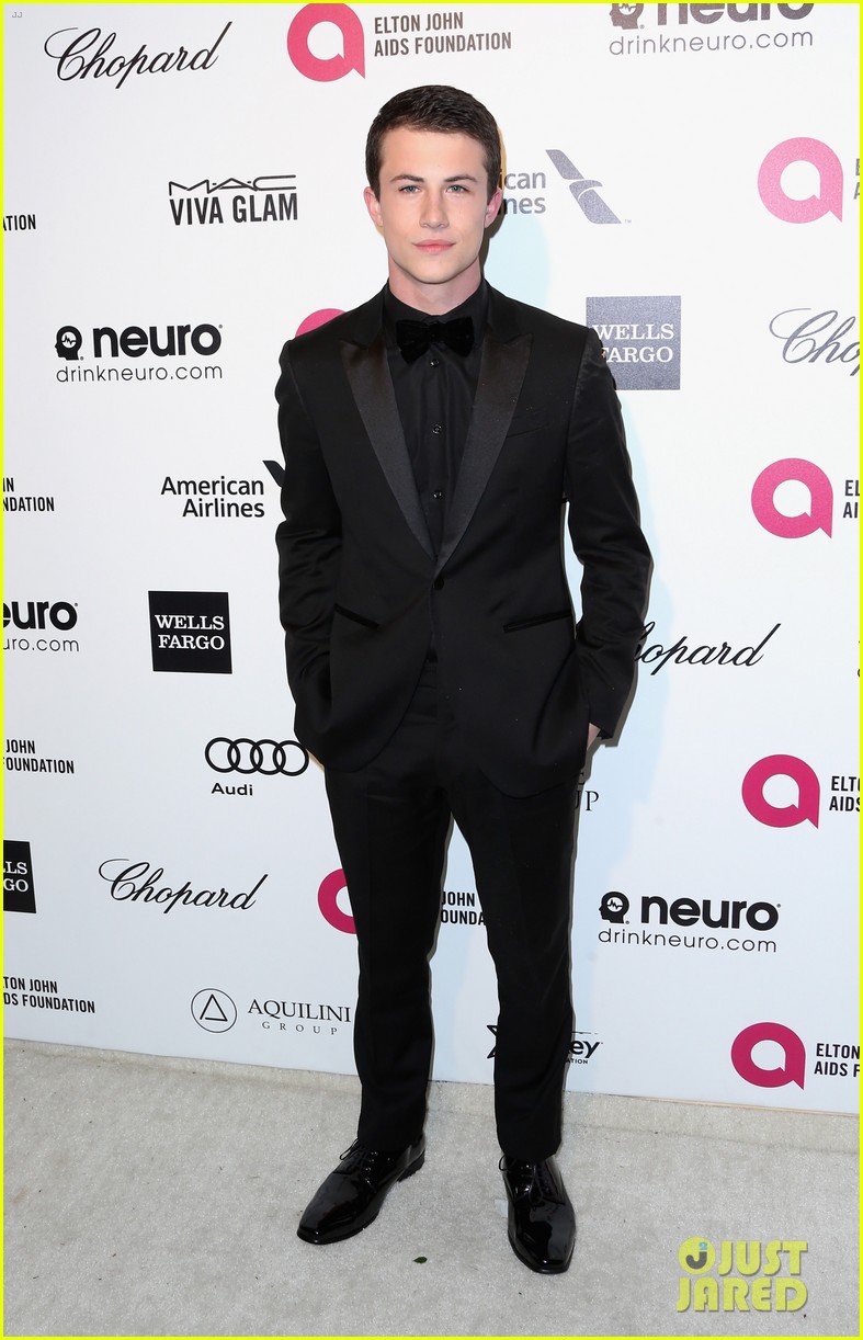 Full Sized Photo of dylan minnette logan lerman twins 09 | ‘13 Reasons