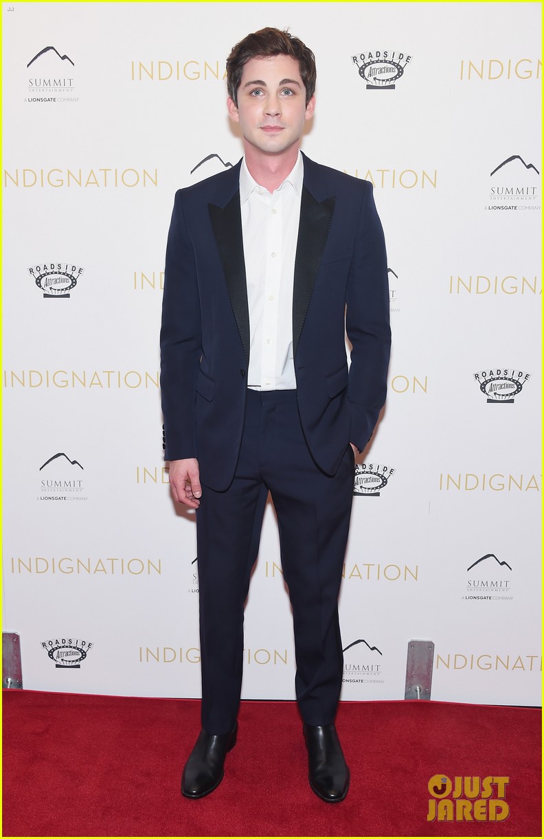 Full Sized Photo of dylan minnette logan lerman twins 11 | ‘13 Reasons