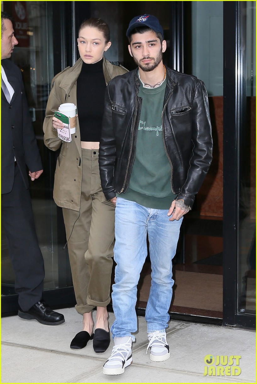 Gigi Hadid And Zayn Malik Couple Up In Nyc Photo 1083333 Photo Gallery Just Jared Jr 