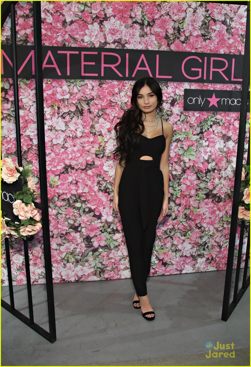 Full Sized Photo Of Pia Mia Dark Hair Material Girl Event 01 Pia Mia Shows Off New Brunette
