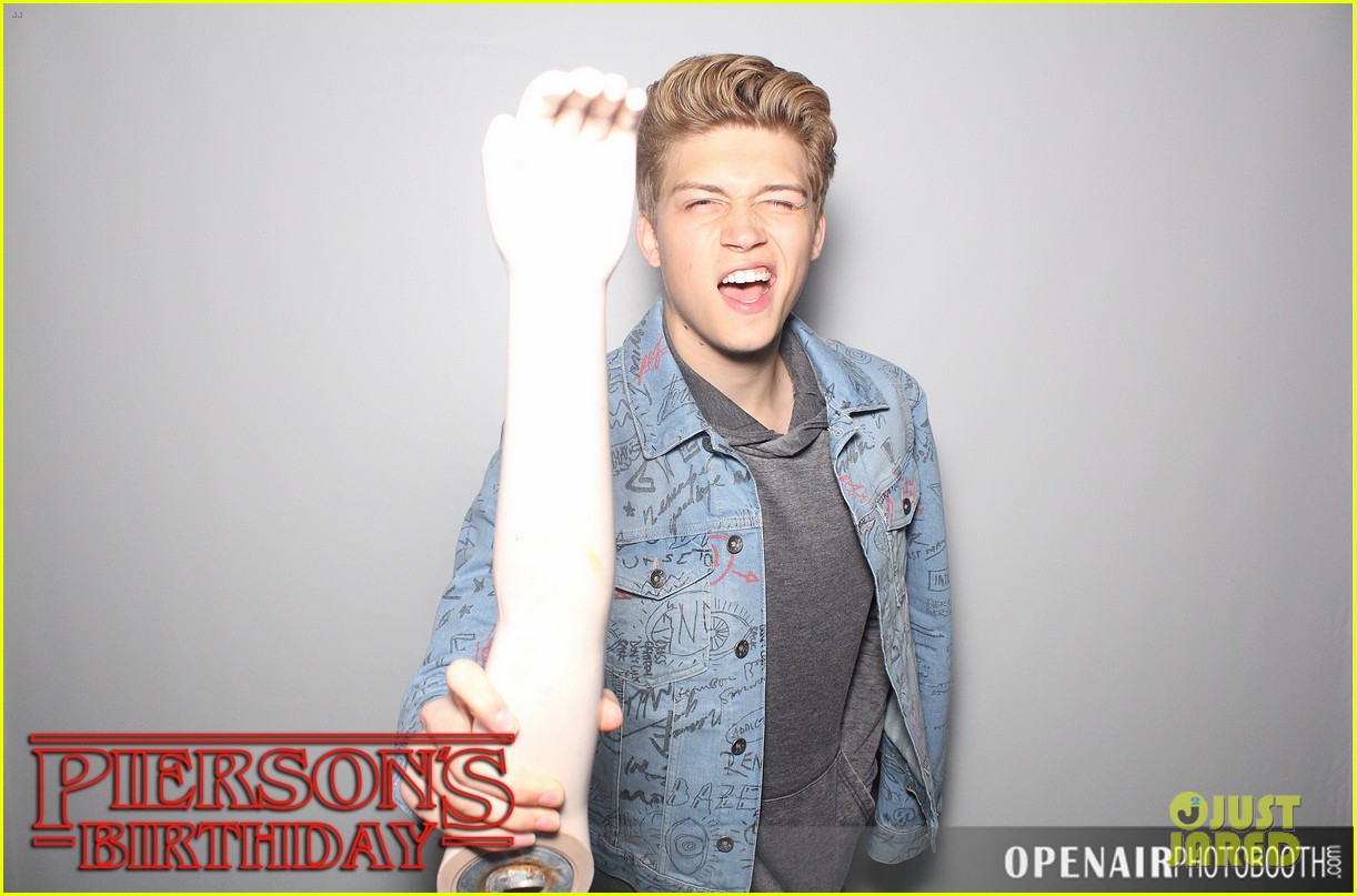 Pierson Fode Hosts 'Stranger Things' Themed Birthday Party! Photo