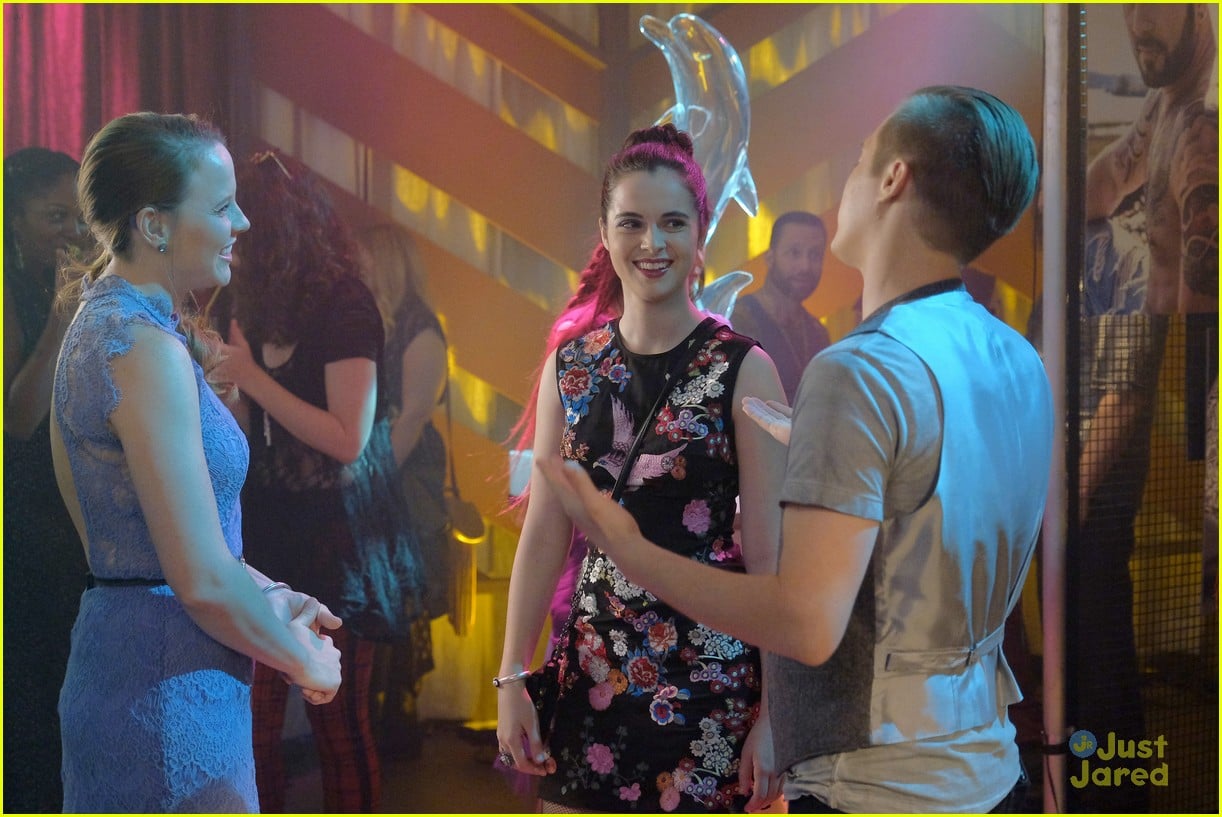 switched series finale pics promos clips 05