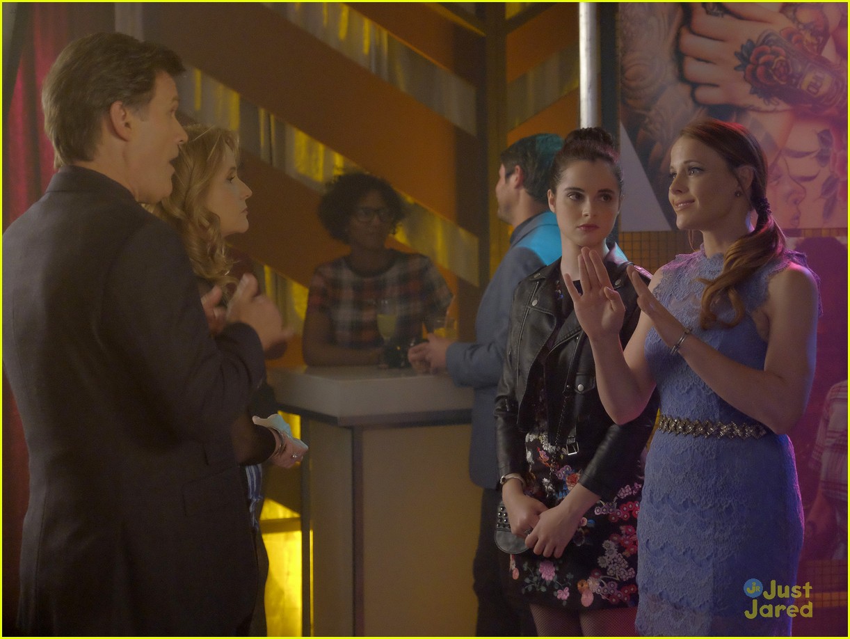 switched series finale pics promos clips 07