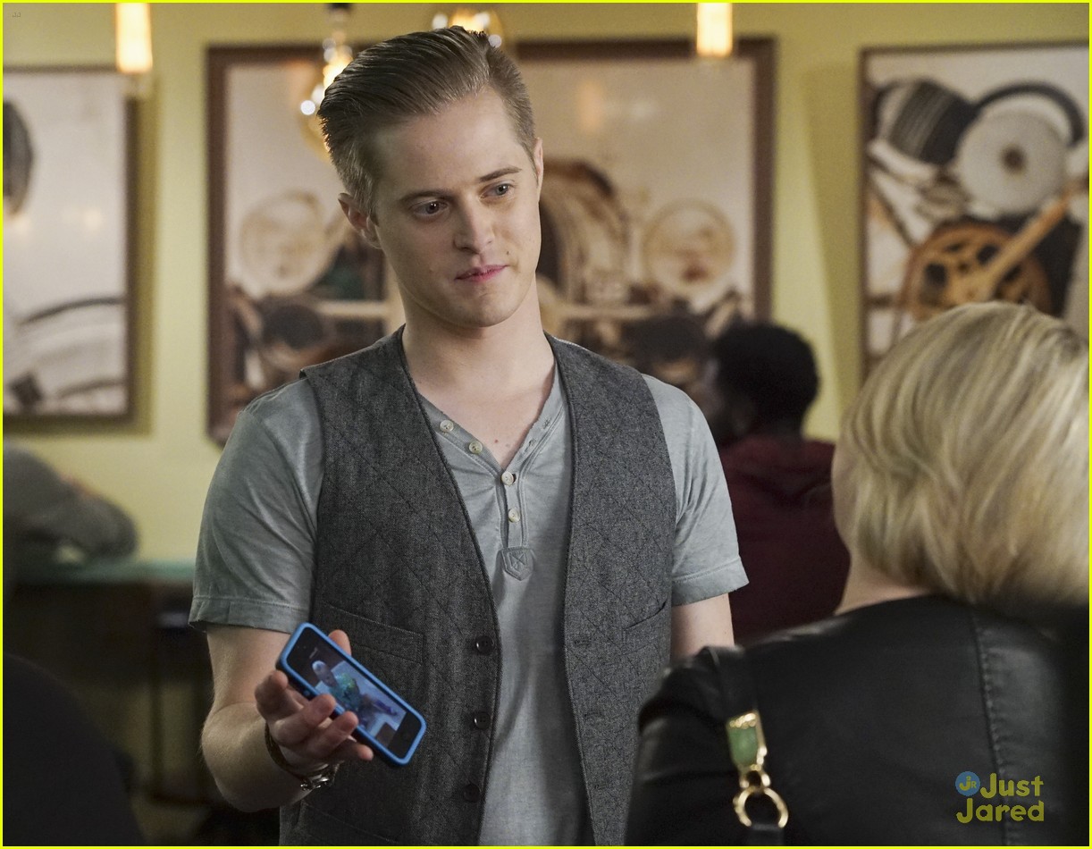 switched series finale pics promos clips 10