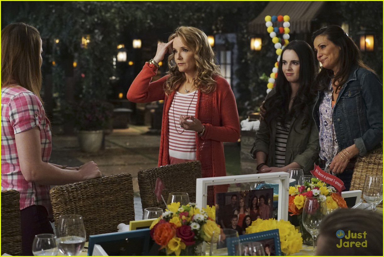 switched series finale pics promos clips 22