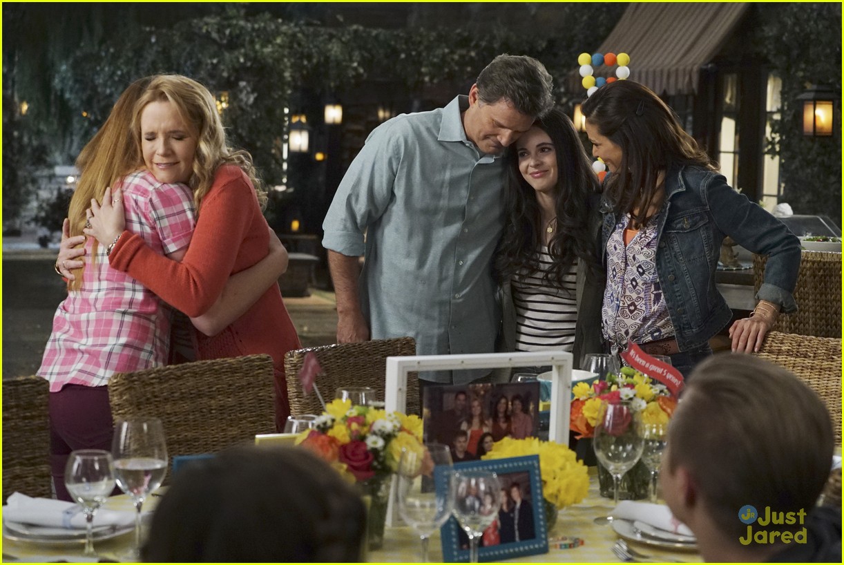 switched series finale pics promos clips 25