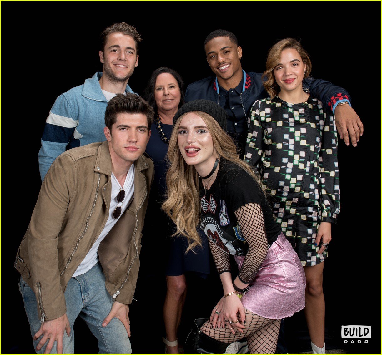 Bella Thorne & 'Famous in Love' Cast Screen the Series Premiere in NYC ...