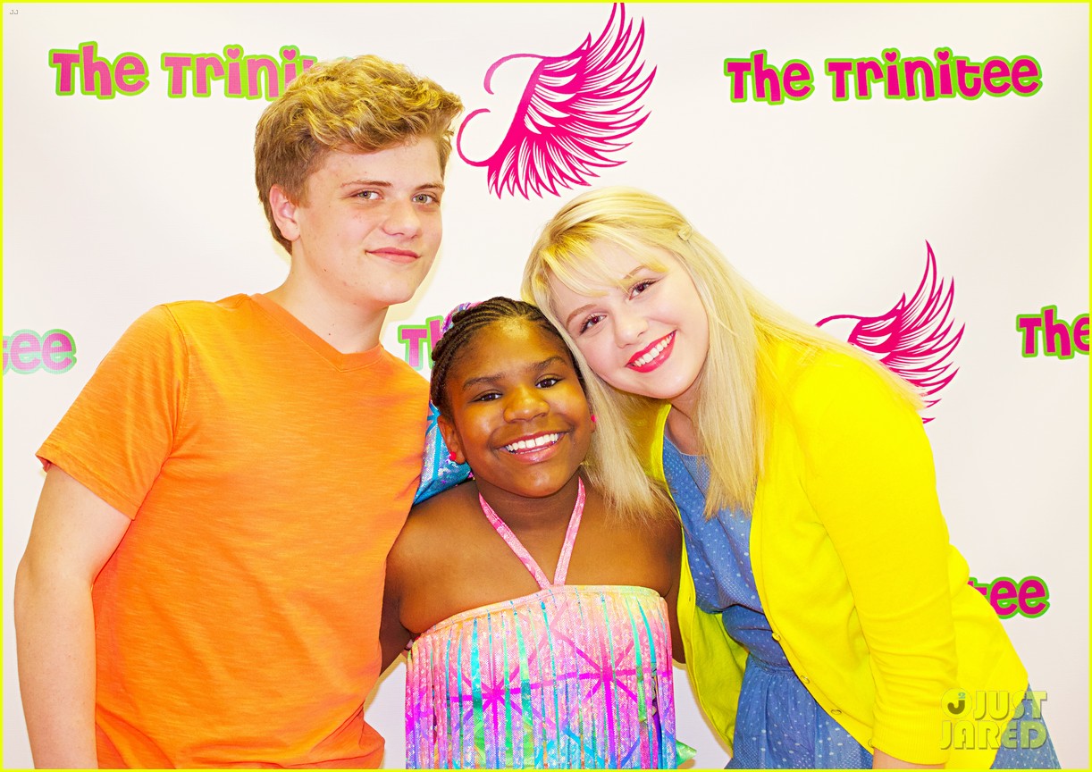 Full Sized Photo of exclusive inside trinitee stokes birthday party 18