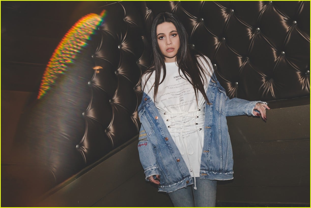 bea miller chapter two red nkd mag 01