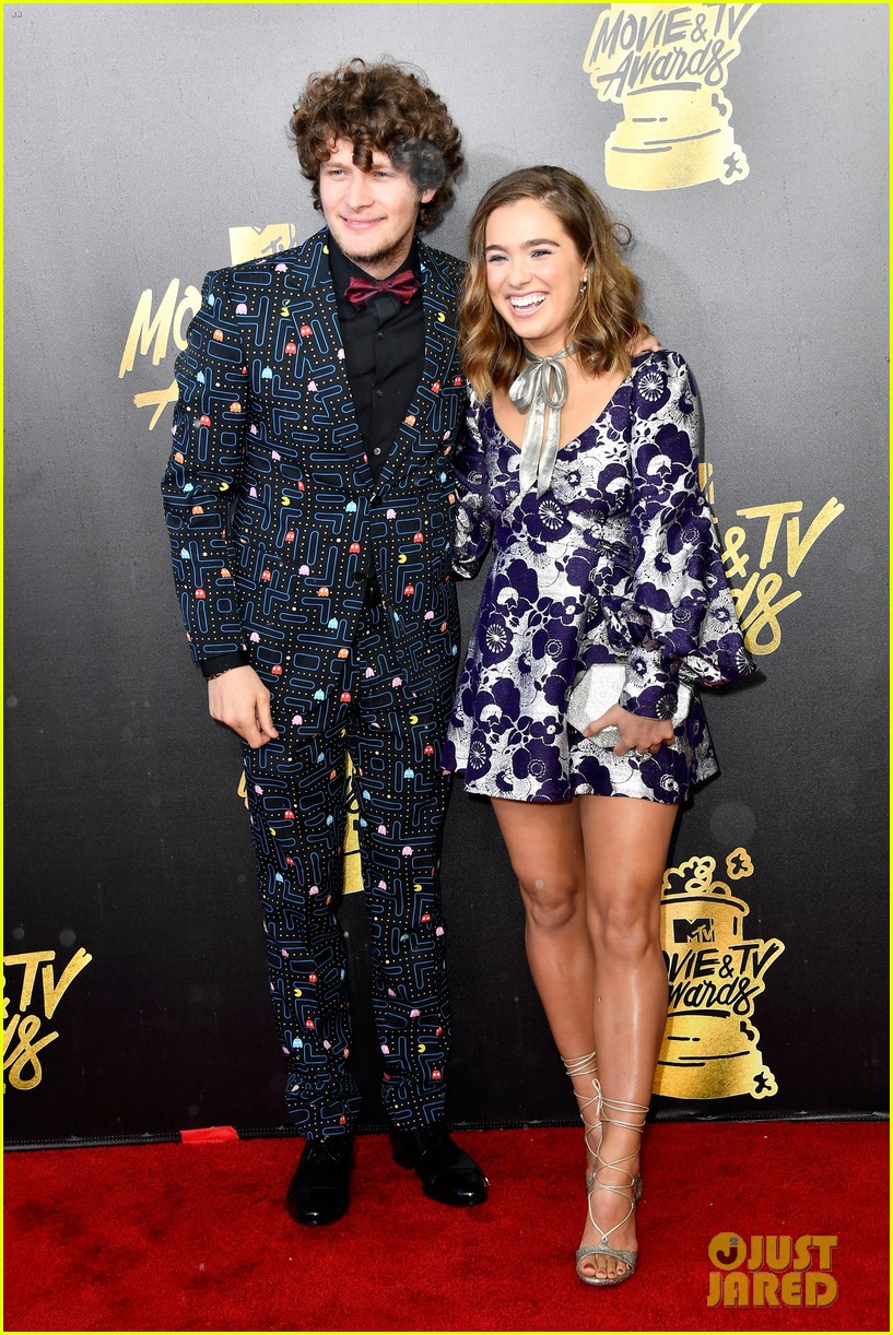 brett dier mtv movie tv awards 2017 01