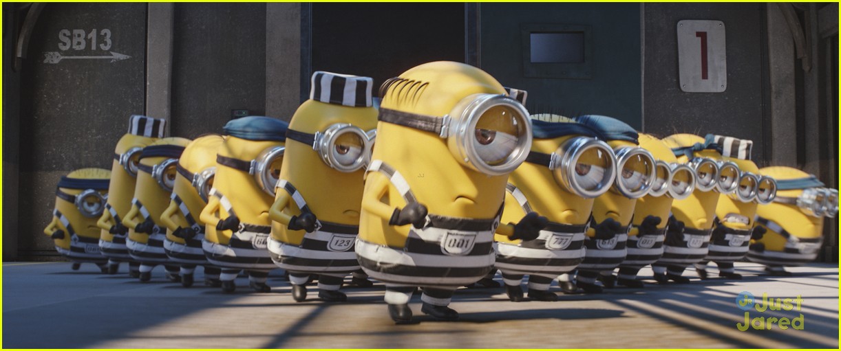 Agnes Still Has A Major Thing For Unicorns In New 'Despicable Me 3