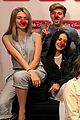 fiym shake their red noses 02