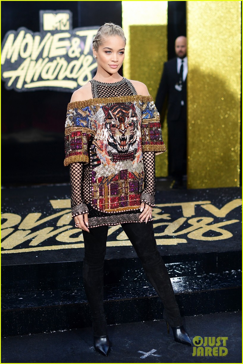All Eyez Are on Kat Graham at MTV Movie & TV Awards 2017! | Photo