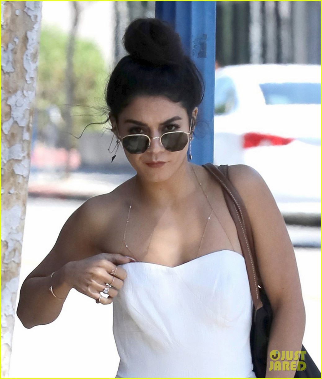 Full Sized Photo of vanessa hudgens always keeps 20 lipsticks in her