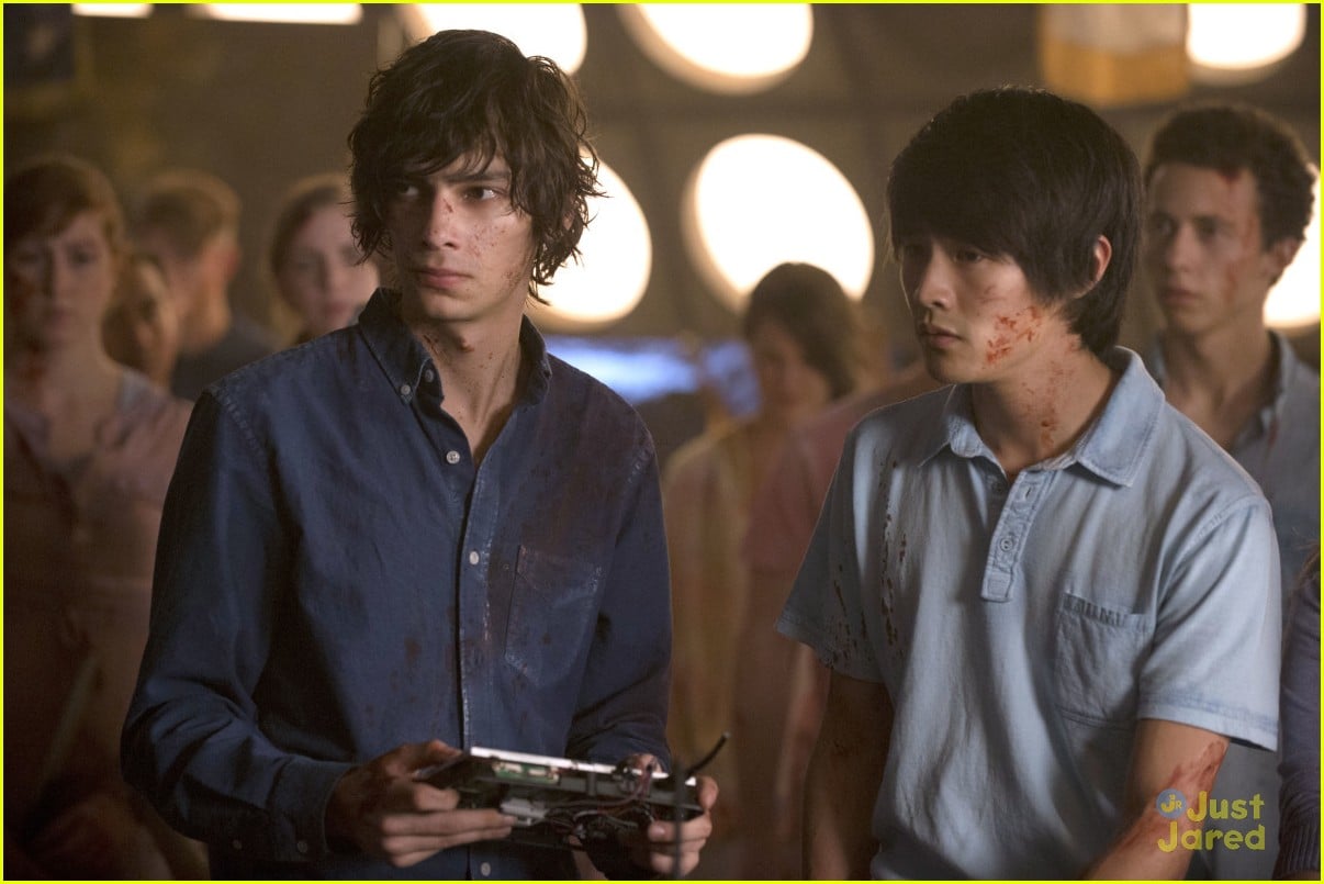 ‘The 100’ Kills Off An Original Character (Spoilers)! | Photo 1087141