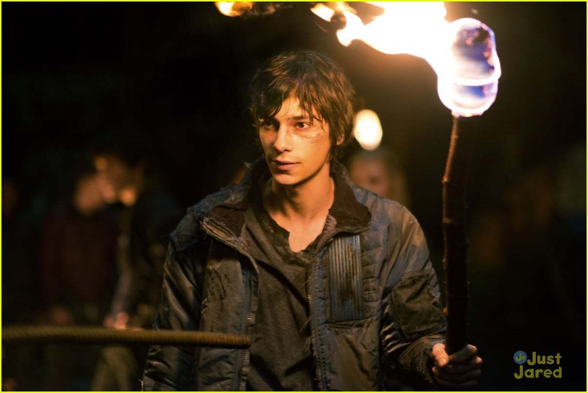 ‘The 100’ Kills Off An Original Character (Spoilers)! | Photo 1087145