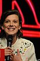 millie bobby brown sings argentina comic con 05