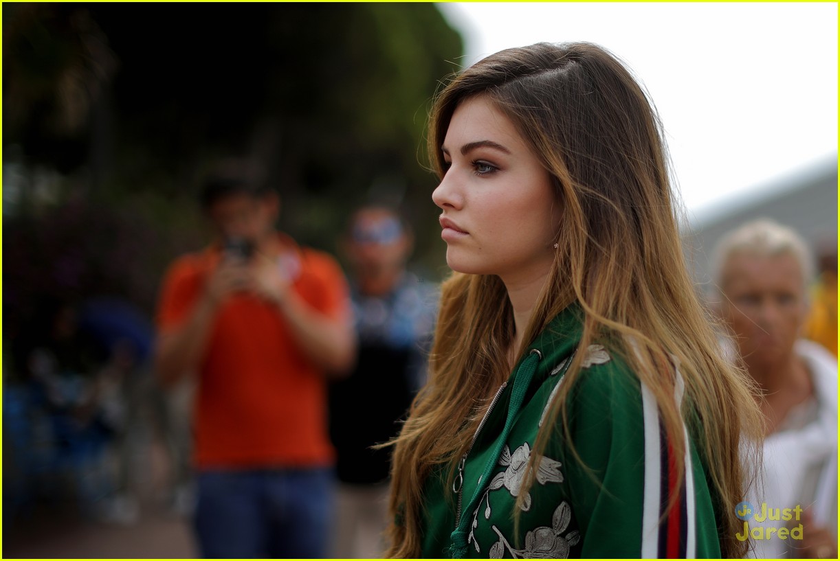 French Model Thylane Blondeau Dazzles At Cannes Film Festival Photo Photo
