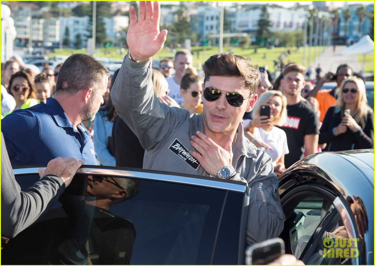 Zac Efron & Alexandra Daddario Hit the Beach for 'Baywatch' Promo